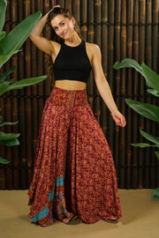 Bohemian Sustainable Fashion - Trousers 'Chatra' - with imperfection - Uma Nomad