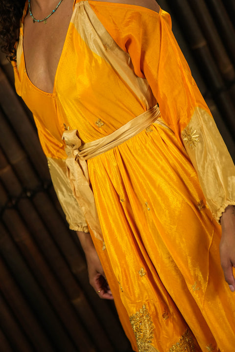 Bohemian Sustainable Fashion - Dress 'Eunoia' with Sleeves - With imperfections - Uma Nomad