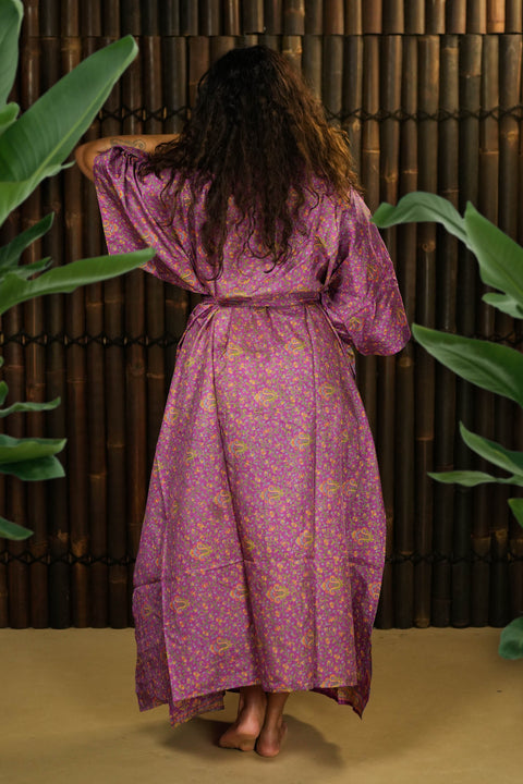Kimono-inspirierte Jacke und Kleid 'Ruhe'