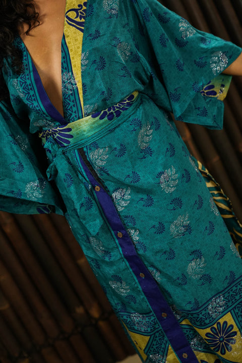 Bohemian Sustainable Fashion - Kimono-inspired Jacket and Dress 'Ruhe' - Uma Nomad